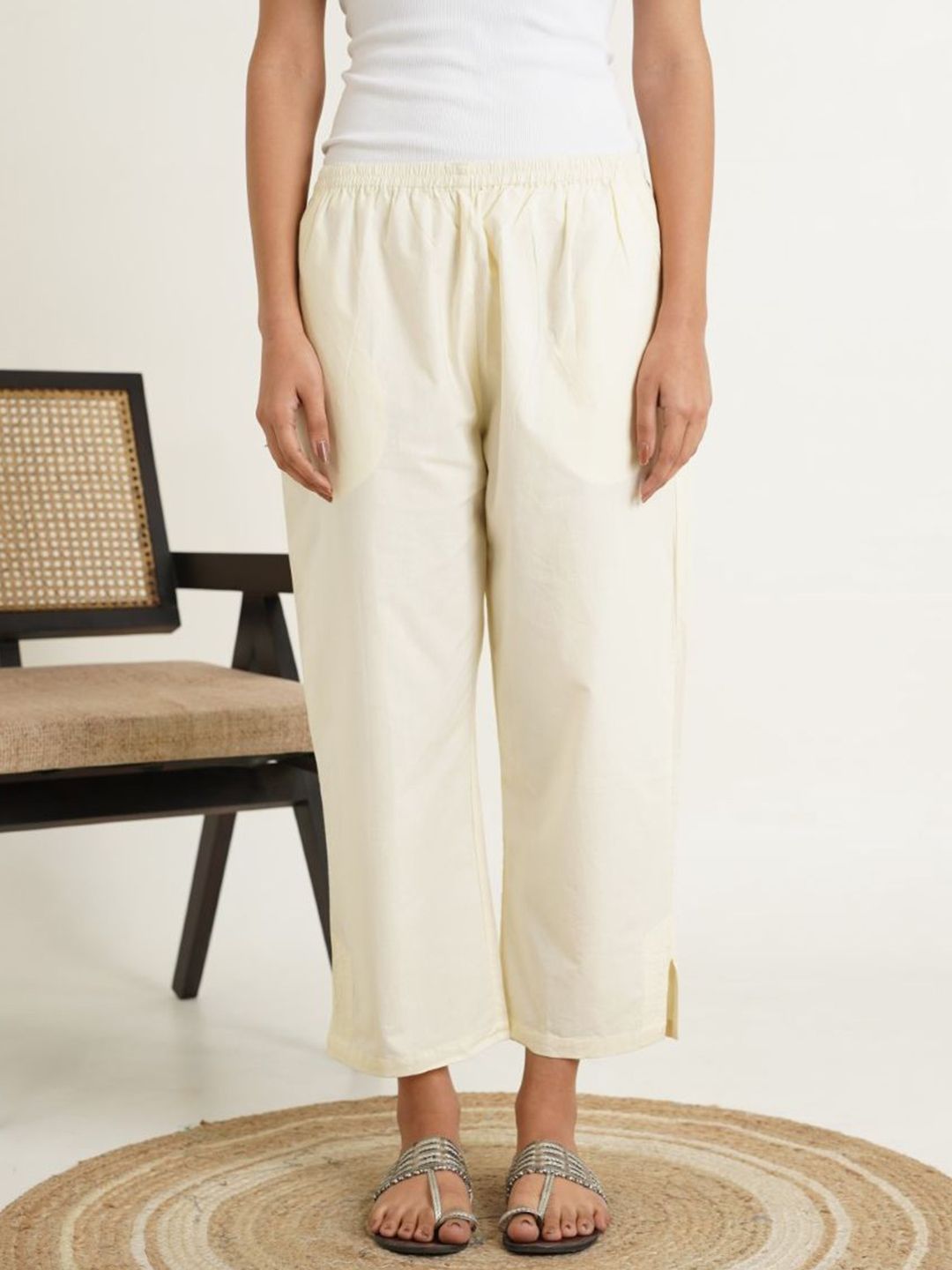 GOODHAND Solid Women Regular Fit Mid-Rise Trousers-image-4