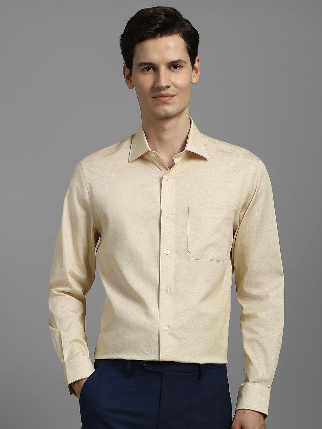 Louis Philippe Textured Spread Collar Formal Cotton Shirt-picture-11