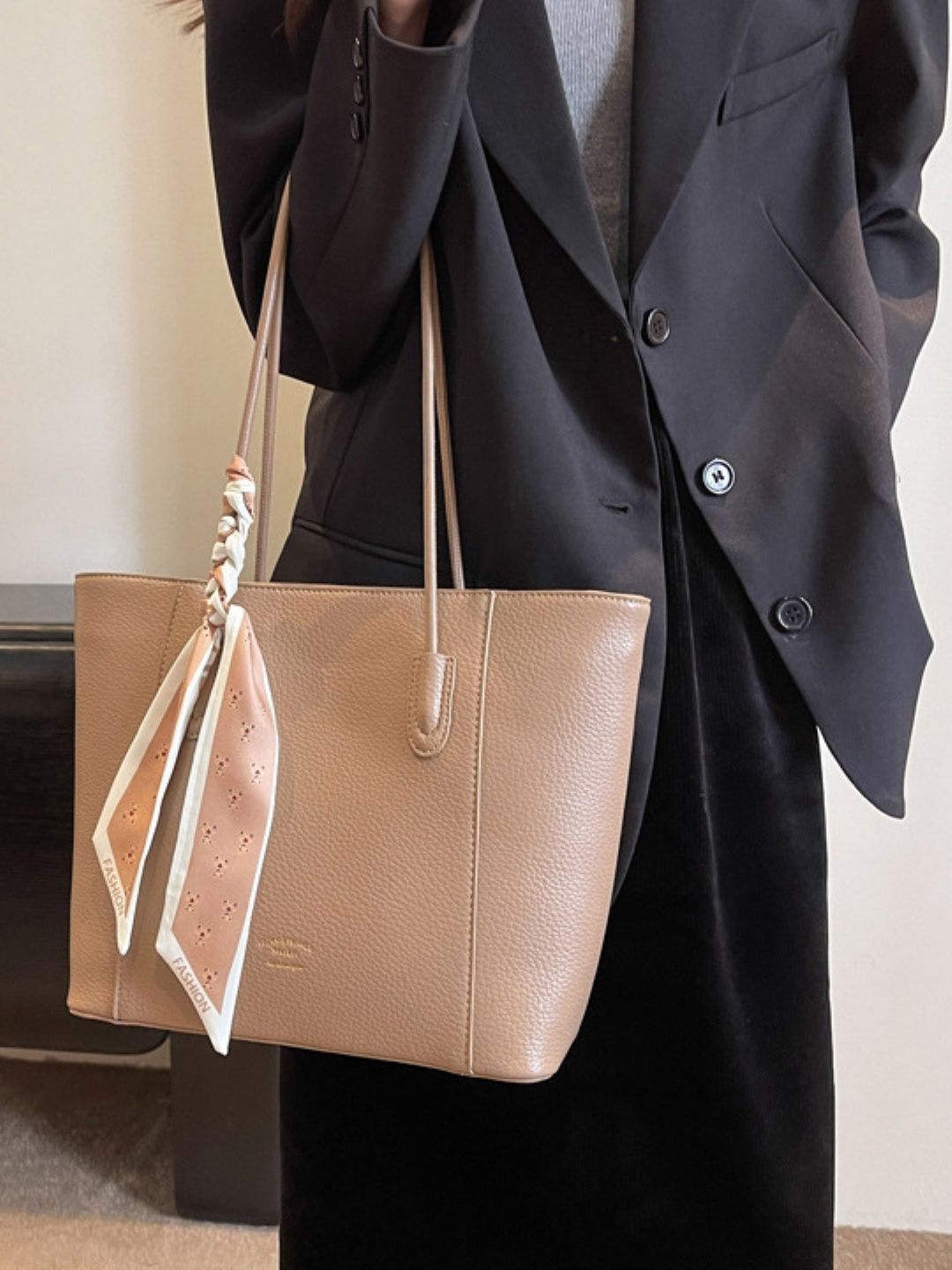 corsica DressBerry PU Structured Shoulder Bag-picture-29