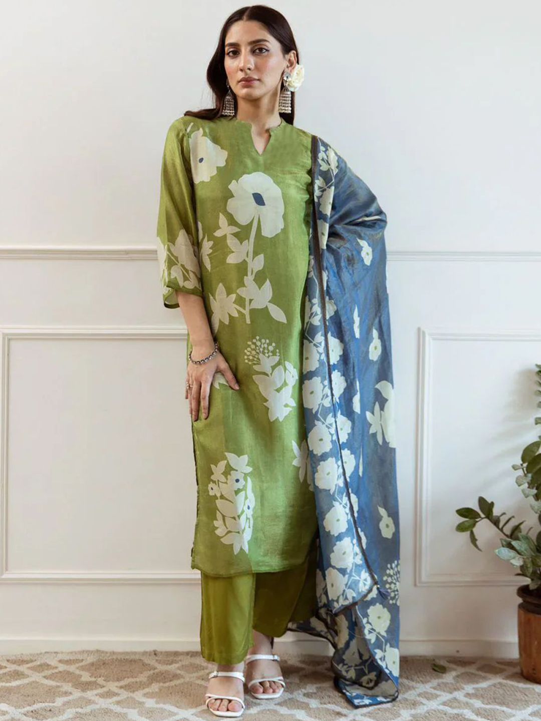 Anni Designer Floral Printed Notch Neck Straight Kurta With Trousers & Dupatta-picture-17