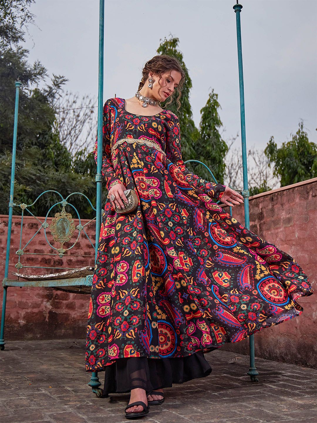 Shae by SASSAFRAS Floral Printed Empire Sequinned Anarkali Kurta-picture-10