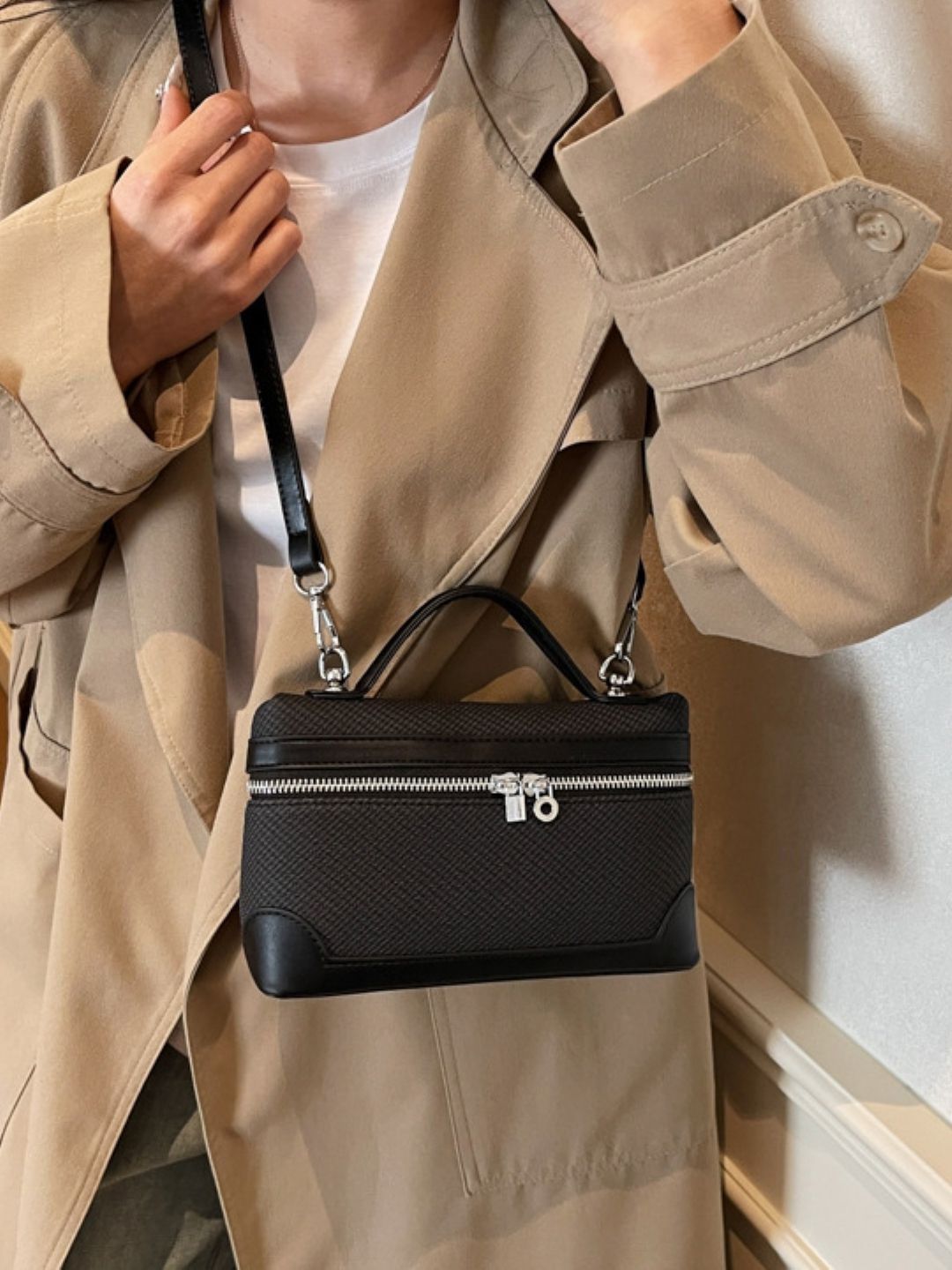 corsica DressBerry PU Structured Shoulder Bag-picture-27