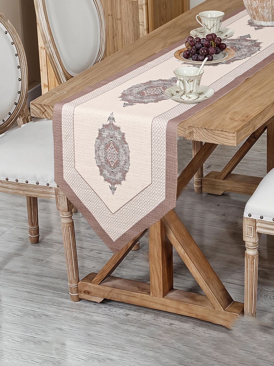 Aura Cream-Colored & Brown Printed Cotton Table Runner