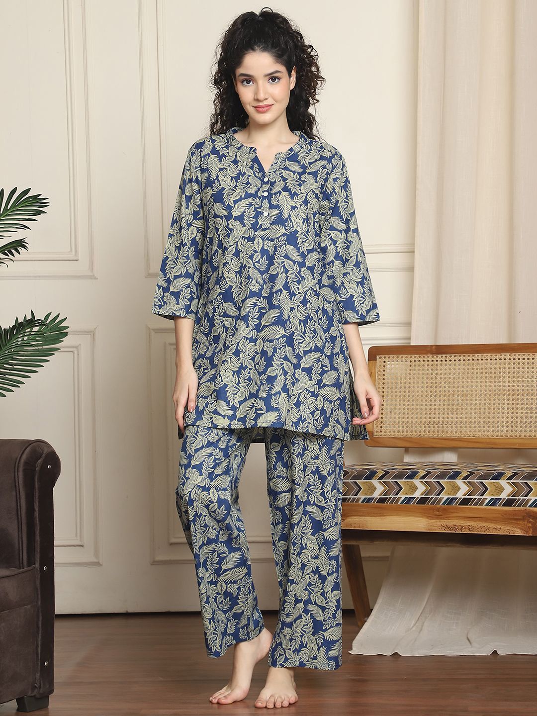 Indreams Women Floral Printed Kurti And Pyjamas Night suit