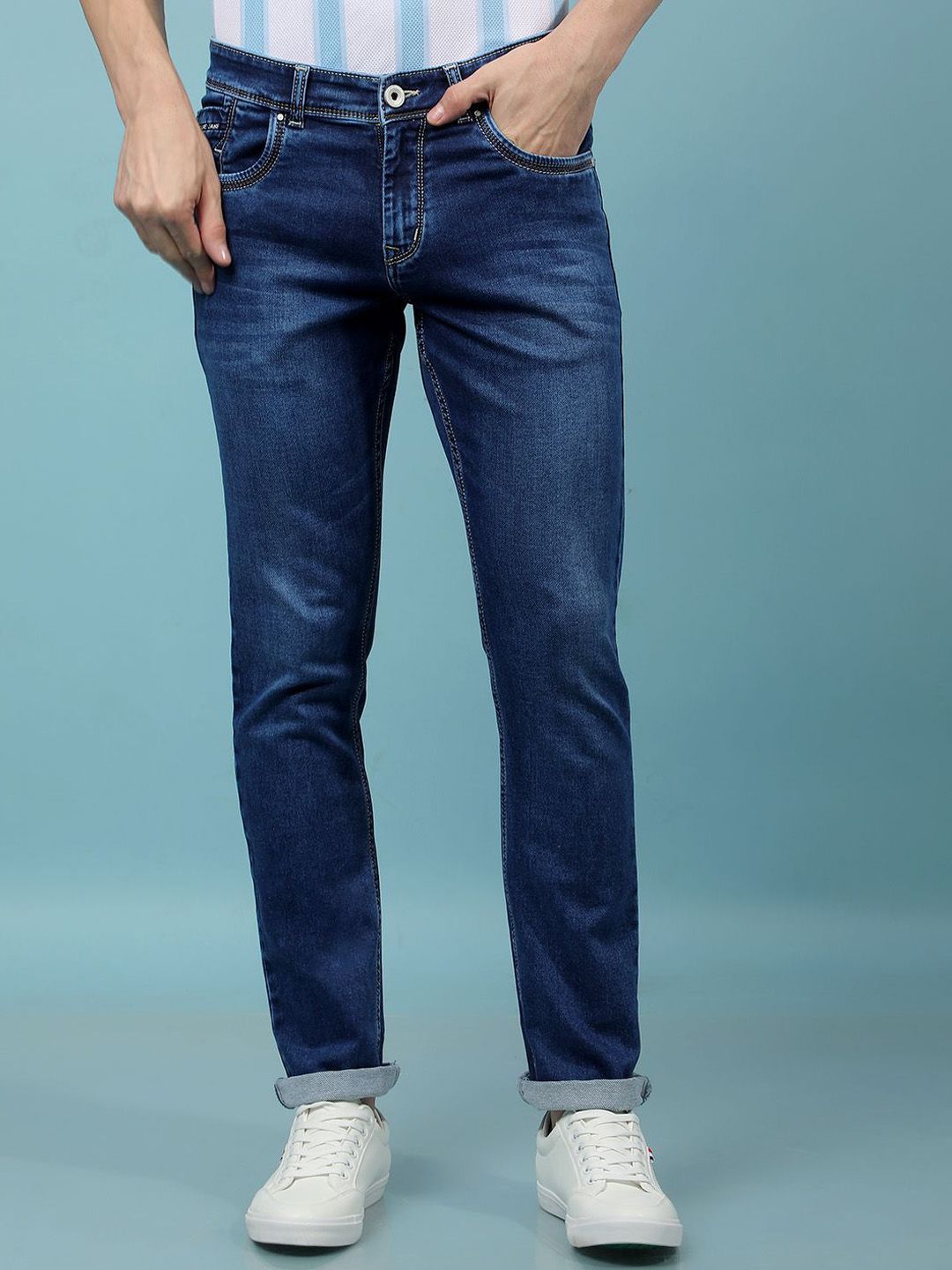 Crimsoune Club Men Slim Fit Mid-Rise Light Fade Stretchable Jeans-picture-27