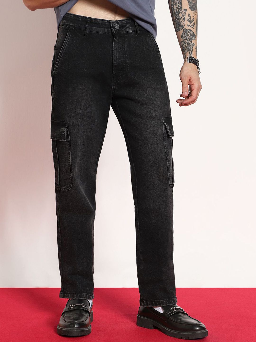 Urbano Fashion Men Black Regular Fit Washed Cargo Jeans With 6 Pockets Stretchable-picture-37