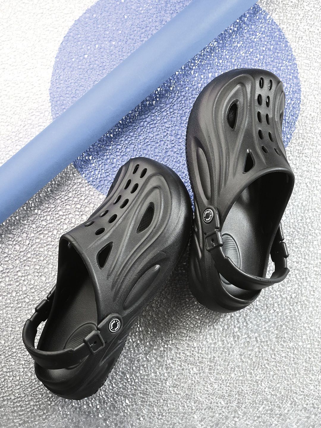 HRX by Hrithik Roshan Men Clogs-picture-35