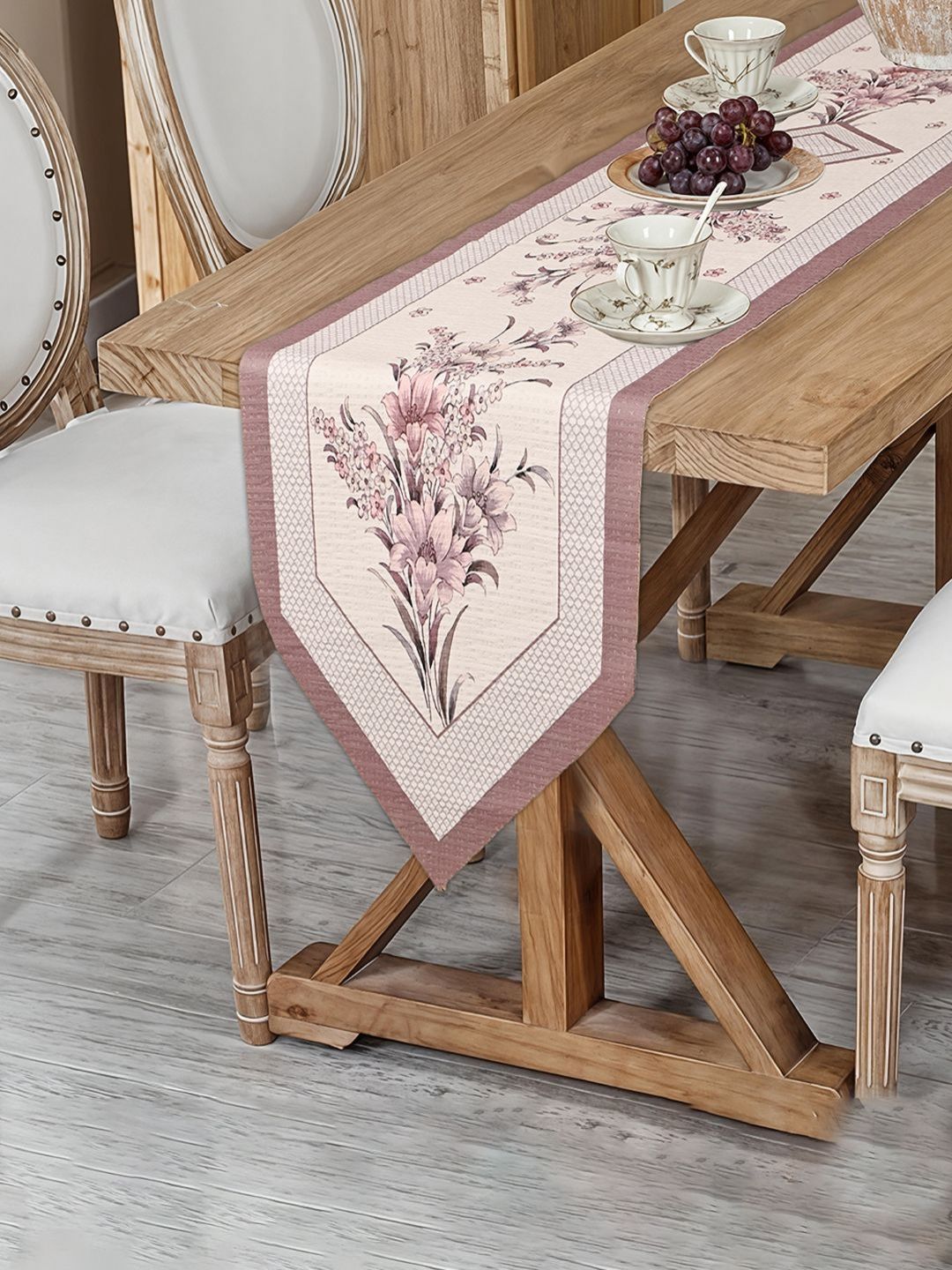 Aura Cream-Colored & Pink Printed Cotton Table Runner