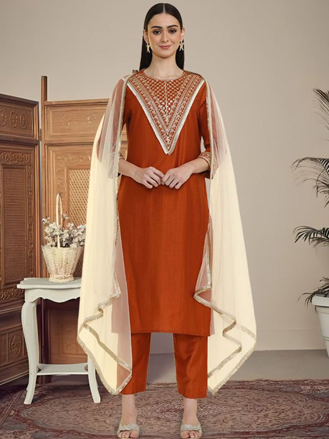 AVANSHEE Ethnic Motifs Yoke Design Sequinned Kurta with Trousers & Dupatta-picture-41