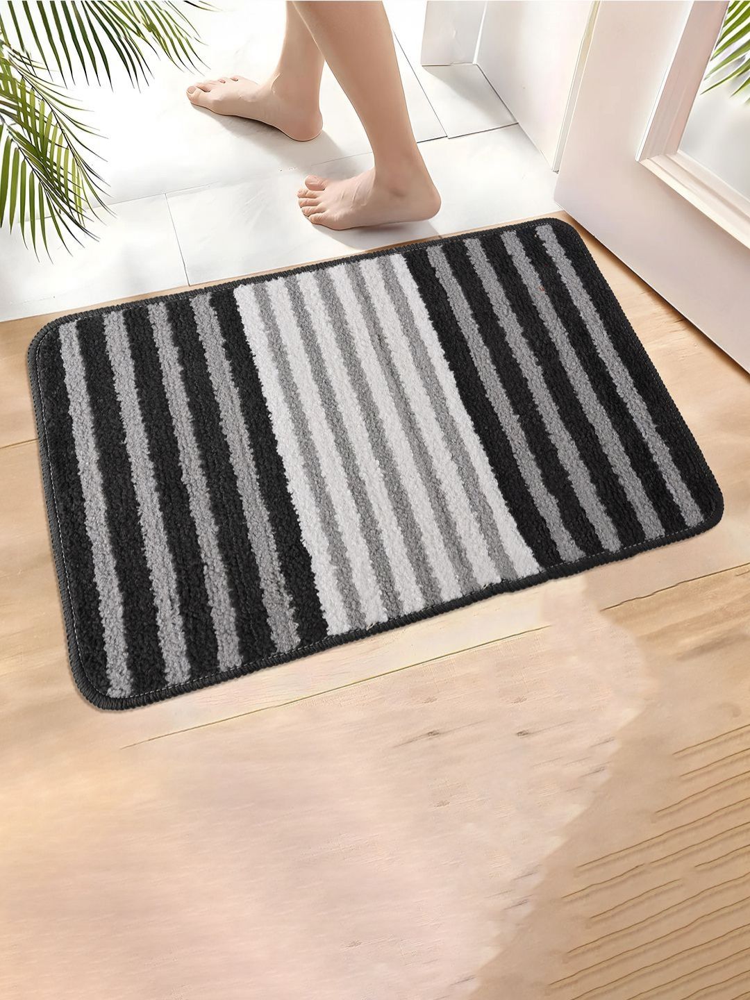 Aura Grey & Black Striped Water-Absorbent Anti-Slip Doormat-picture-41