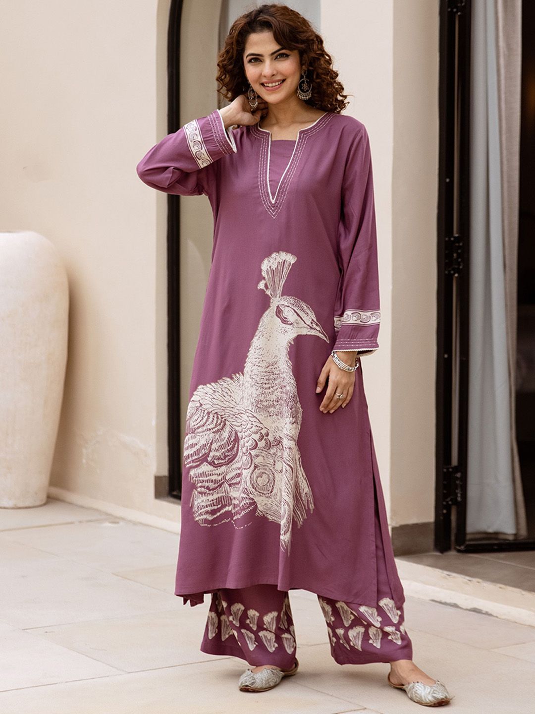 Nehamta Animal Printed Notch Neck Straight Kurta With Palazzos