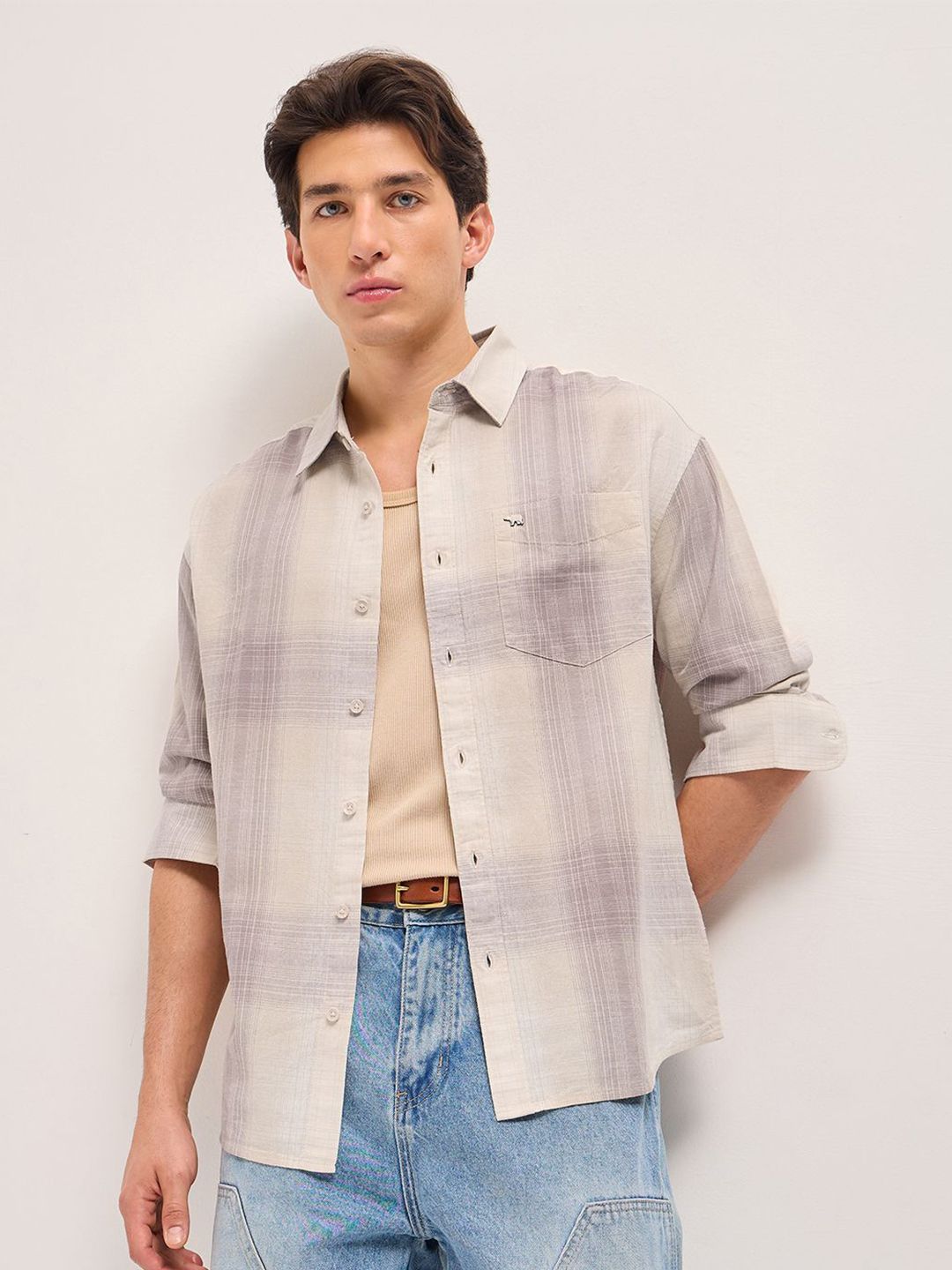 THE BEAR HOUSE Men Relaxed Fit Checked Spread Collar Casual Shirt-picture-24