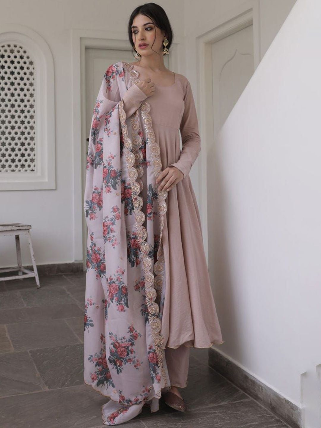 DMUNESH FASHION Women Solid Gotta Patti Anarkali Kurta with Pyjamas & Dupatta