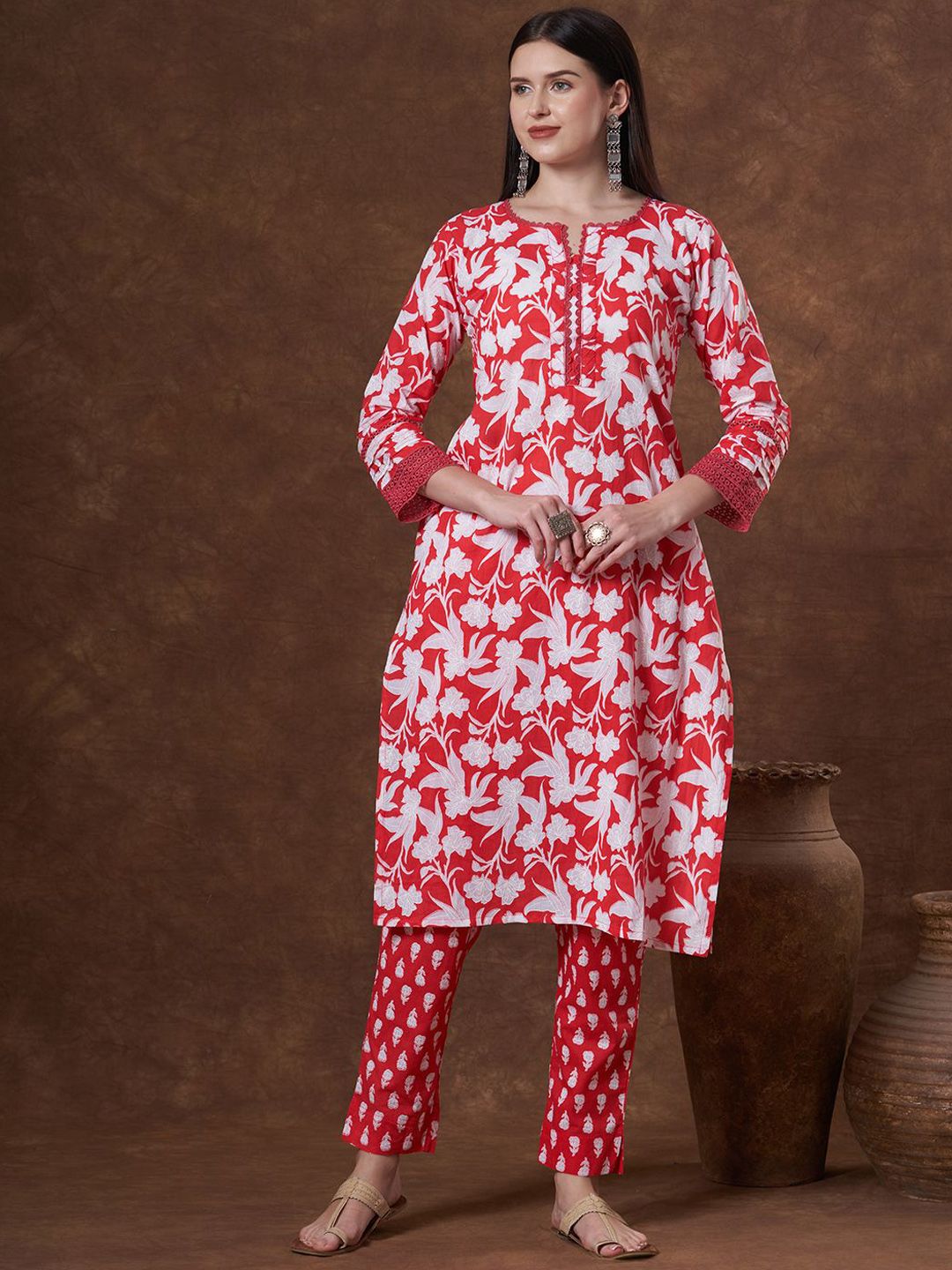 FASHOR Floral Printed Thread Work Pure Cotton Straight Kurta With Trousers And Dupatta