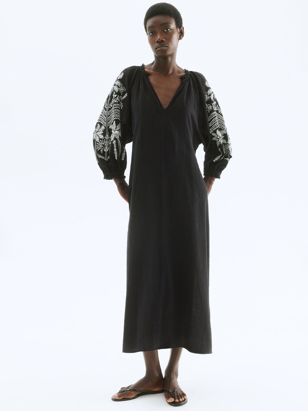 H&M Embroidered Cotton Dress-picture-52