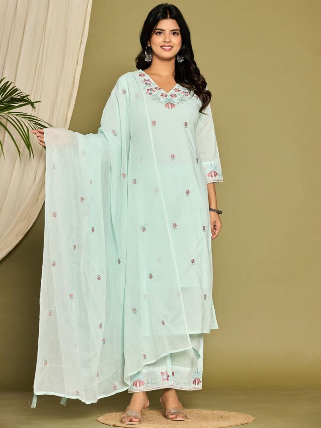 GHUMMAN SONAKSHI Women Ethnic Motifs Embroidered Pure Cotton Kurta with Palazzo & Dupatta