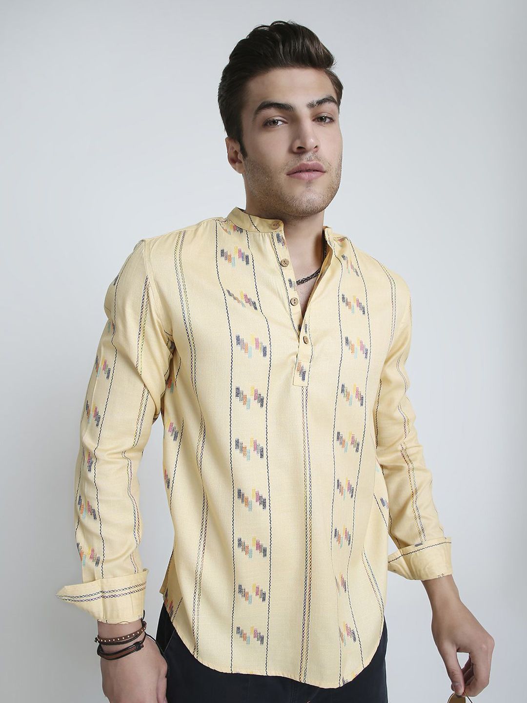 VASTRADO Geometric Woven Design Straight Kurta-picture-10
