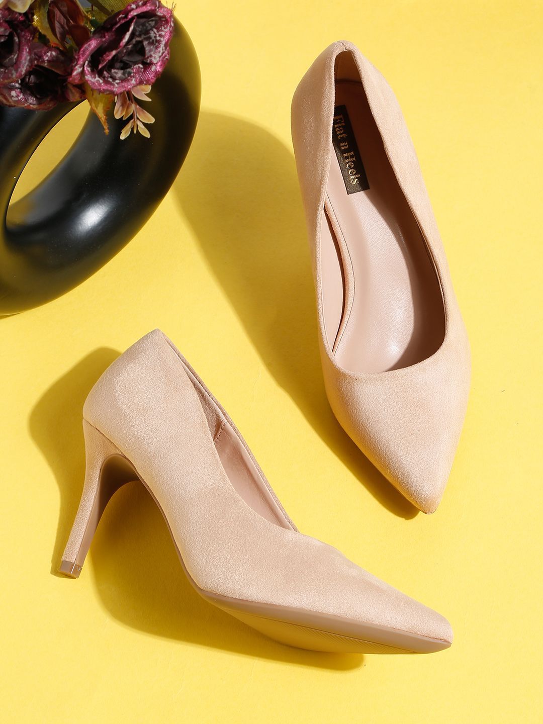 Flat n Heels Flat n Heels Women Pointed Toe Slim Heel Pumps