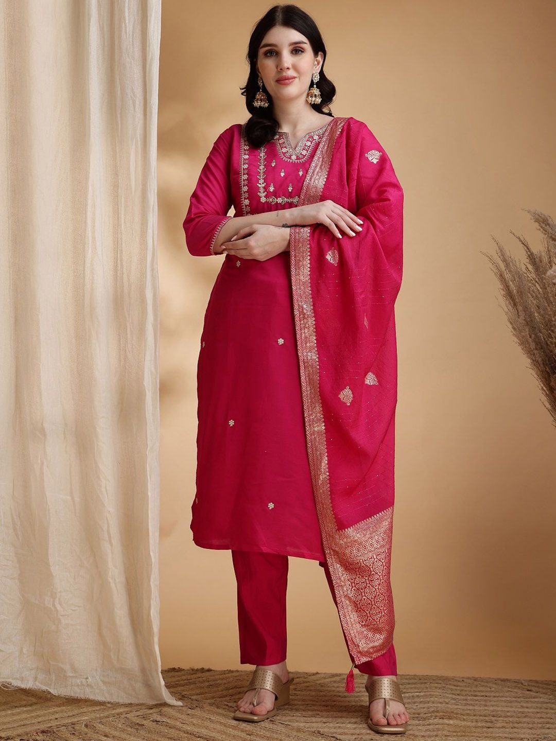 Omicron Fab Women Ethnic Motifs Embroidered Kurta with Churidar & Dupatta