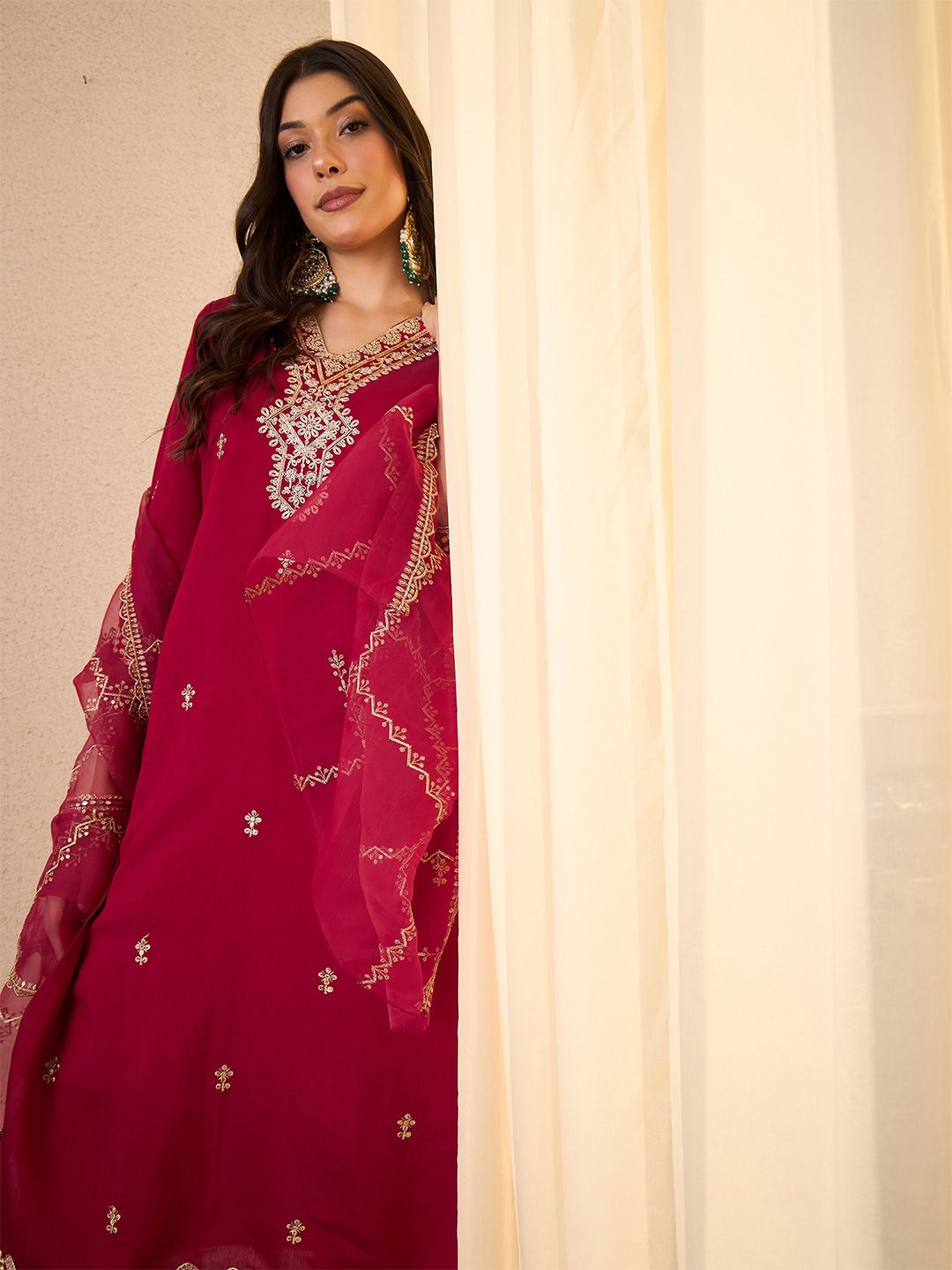 Royal Export Floral Embroidered V-Neck Thread Work Straight Kurta With Palazzos & Dupatta