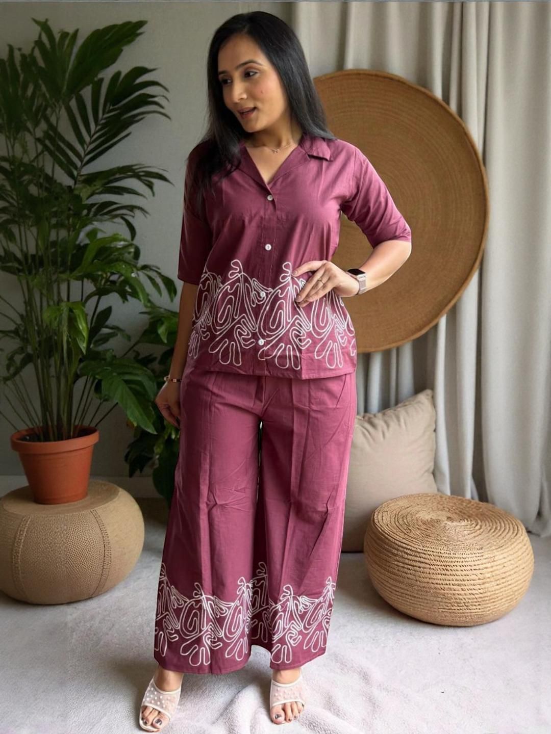 Tzelynn Women Pink Pure Cotton Kurta Sets
