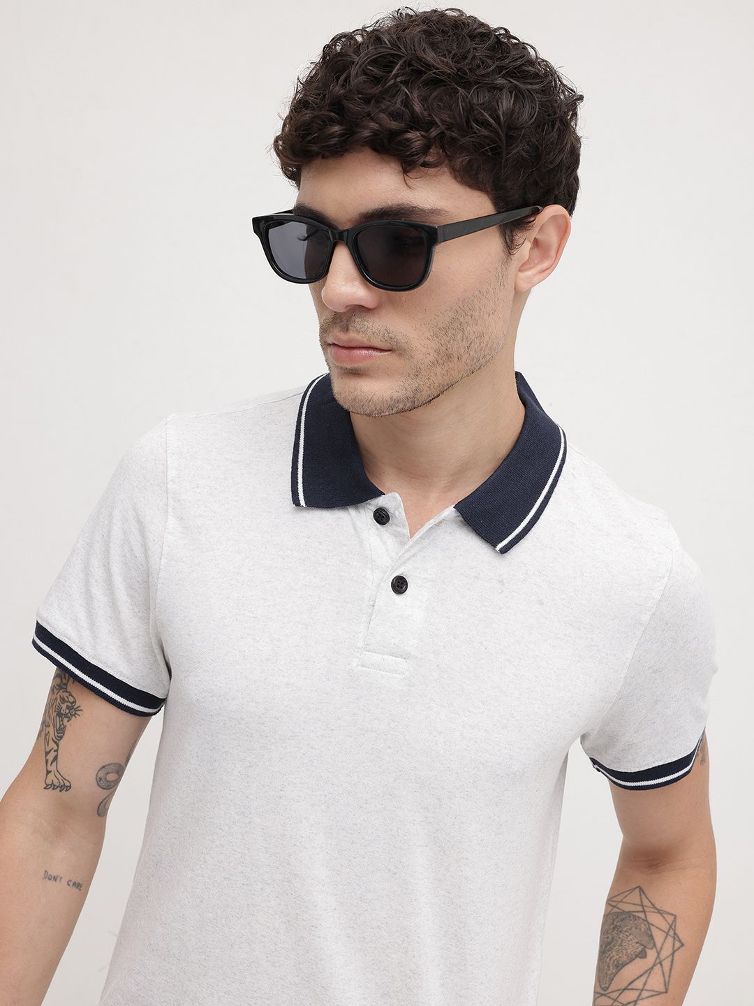 The Roadster Life Co. Contrast Polo Collar T-shirt-picture-40