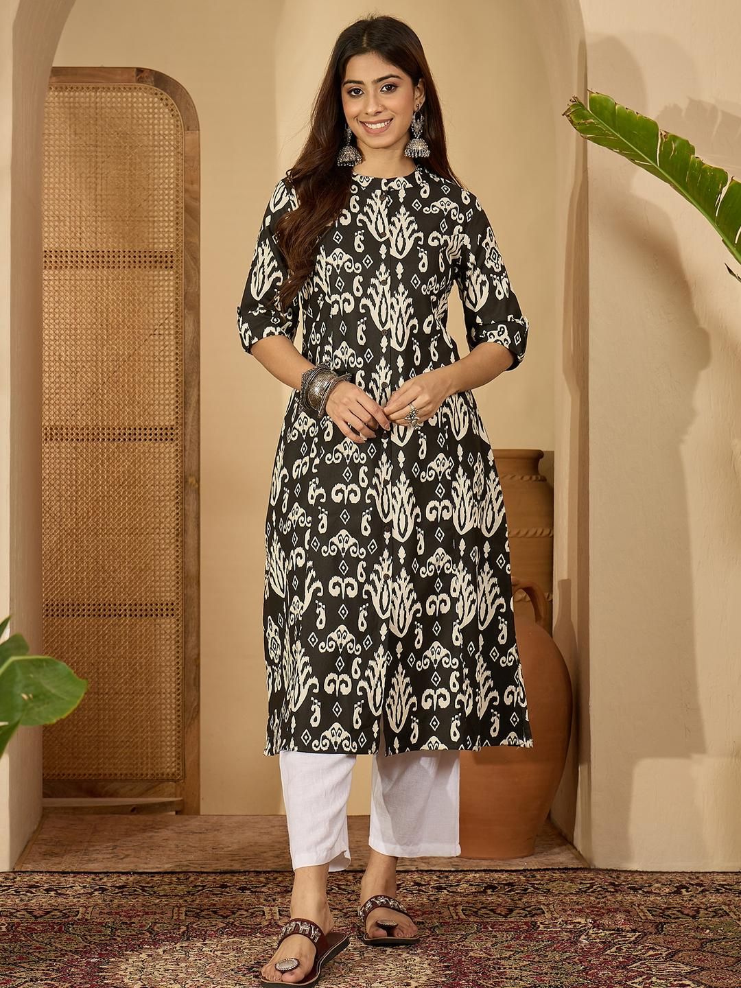 Sangria Floral Printed Mandarin Collar Pure Cotton A-Line Kurta-picture-31