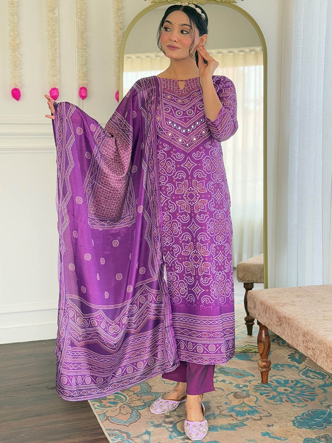 Brand Hill Women Ethnic Motifs Printed Kurta with Trousers & Dupatta