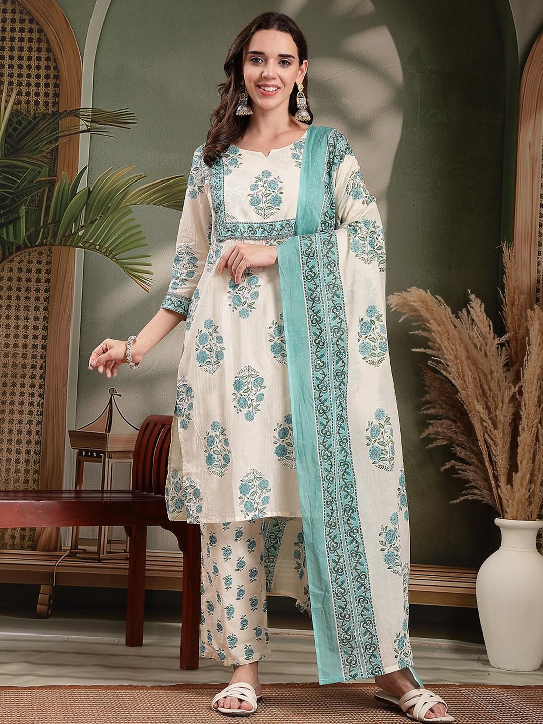 HERE&NOW Women Blue Pure Cotton Kurta Sets