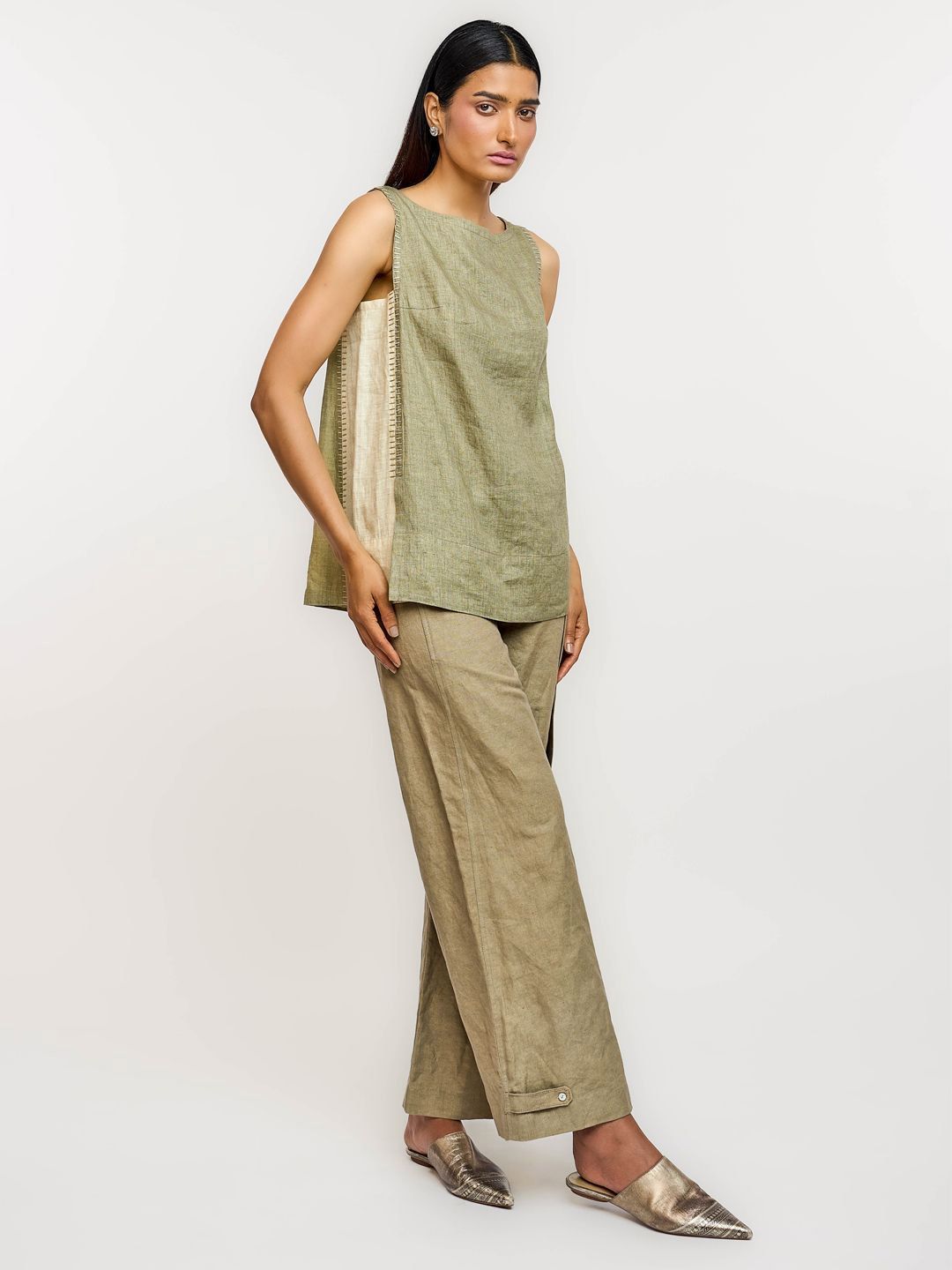 OTT Tarun Tahiliani Women Colourblocked Boat Neck A-Line Regular Top-picture-33