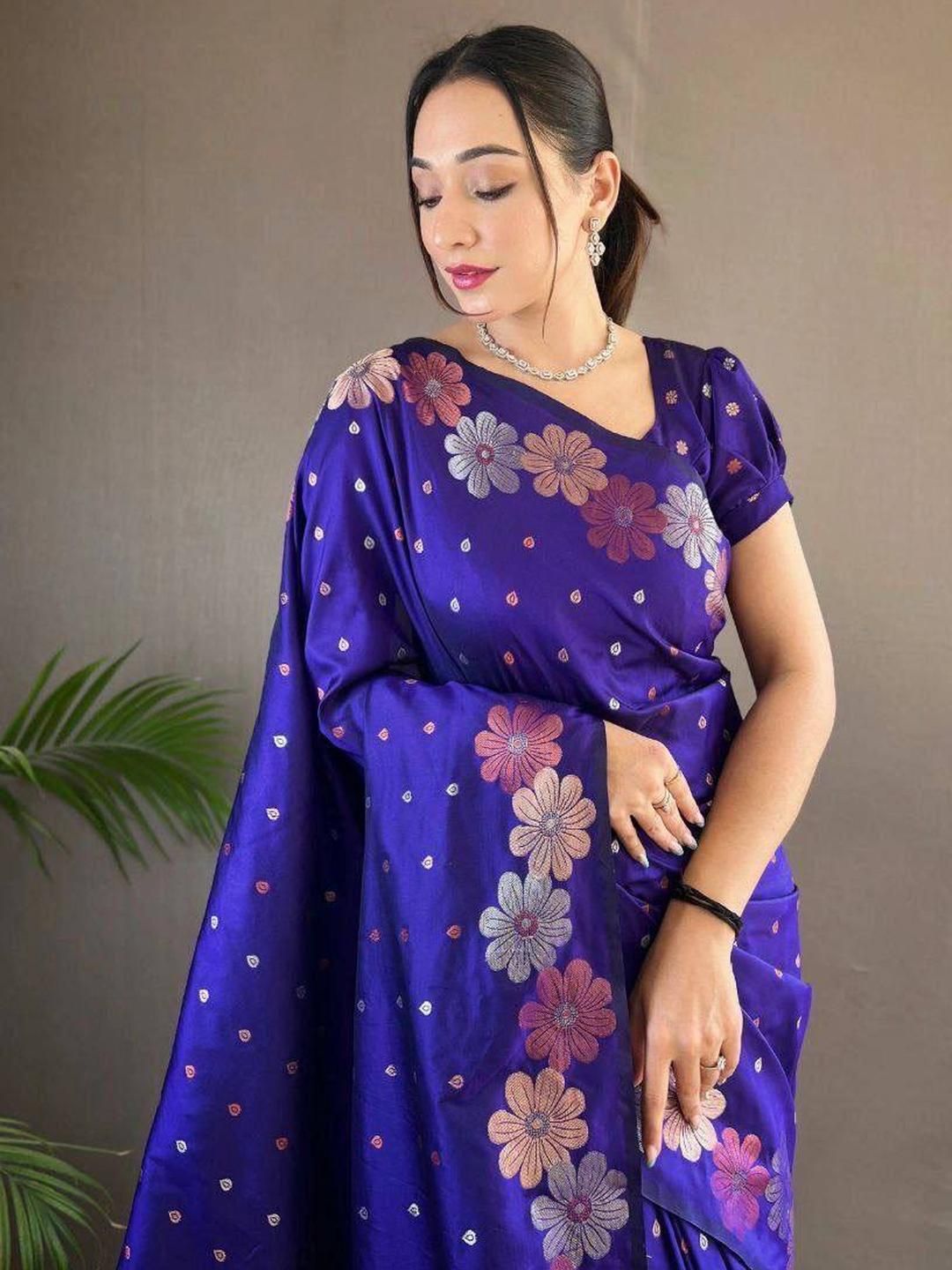 Sita Blue Silk Blend Woven Design Sarees-picture-22
