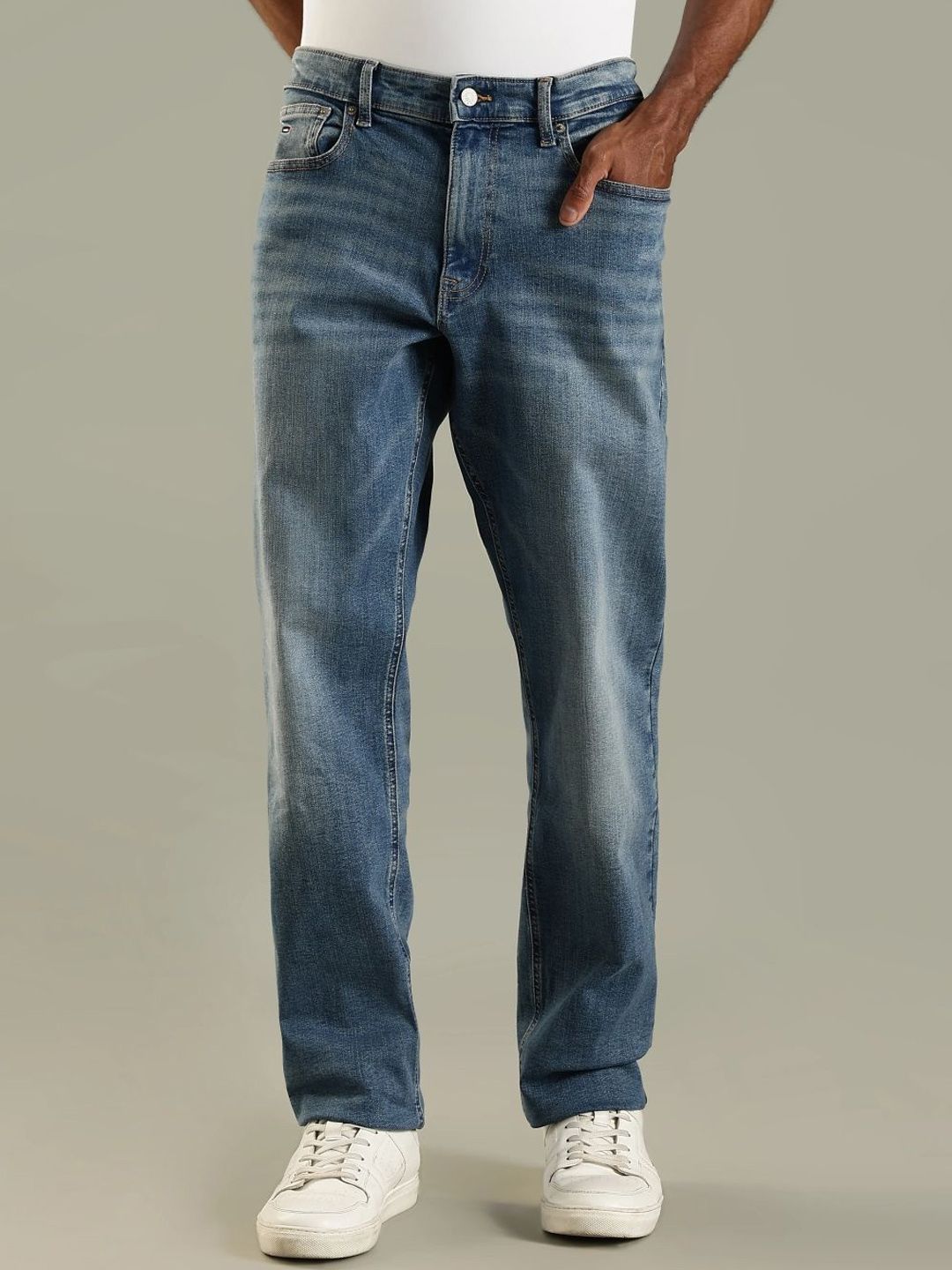 Tommy Hilfiger Men Slim Fit Mid-Rise Heavy Fade Mid-Wash Jeans