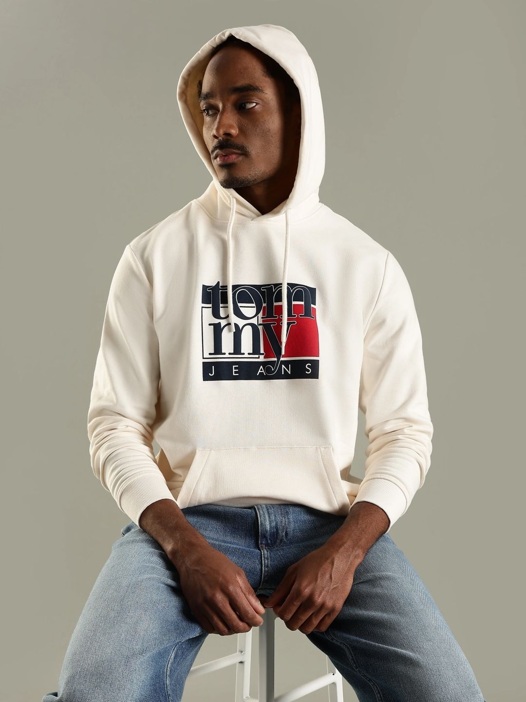 Tommy Hilfiger Men Logo Printed Hooded Regular Fit Cotton Sweatshirt-picture-36