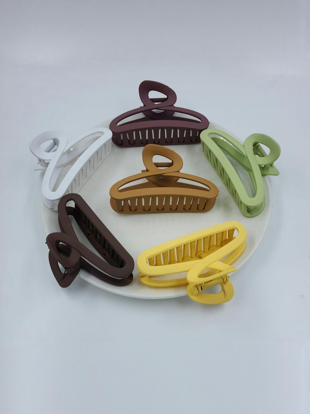 DIVASTRI Pack of 6 Any Colors Hair Claw Clips-picture-29