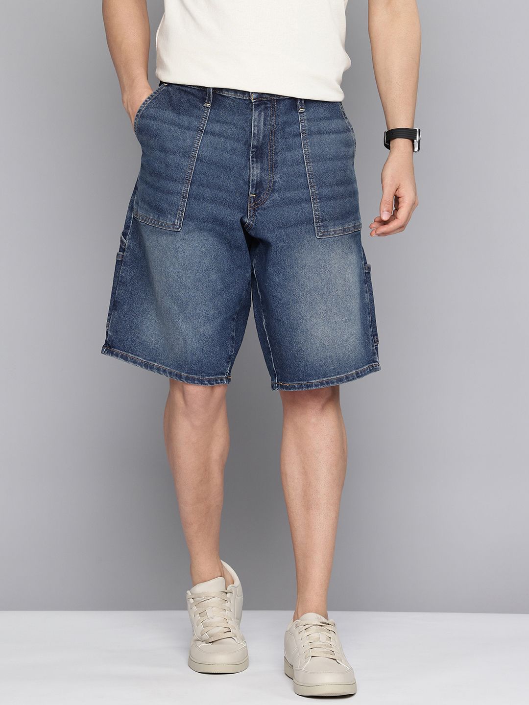 Levis Men 568 Loose Fit Cargo Denim Shorts-image-33