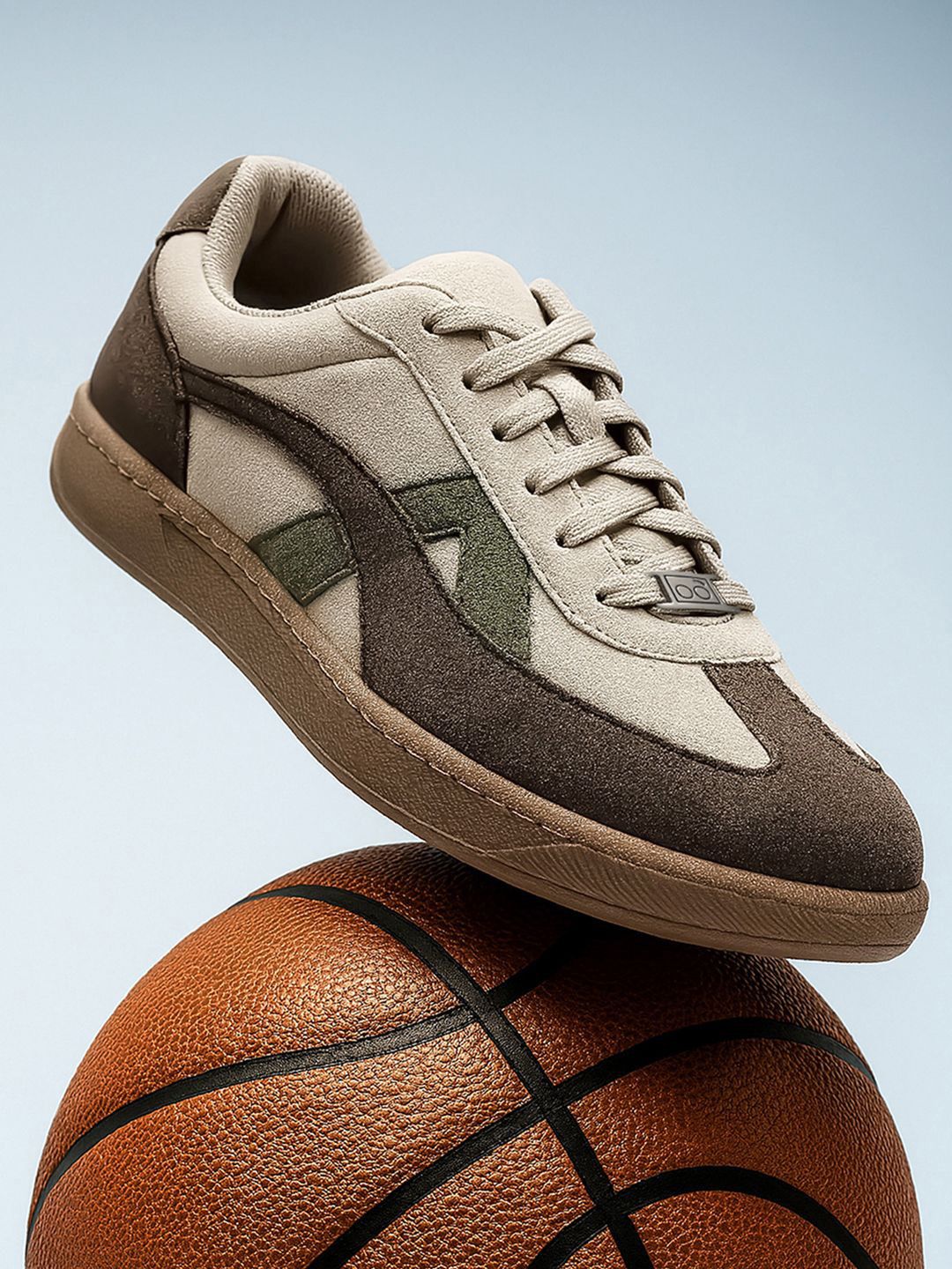 Bewakoof Bewakoof Men Brown Rippers Sienna Color Block Low-Top Sneakers
