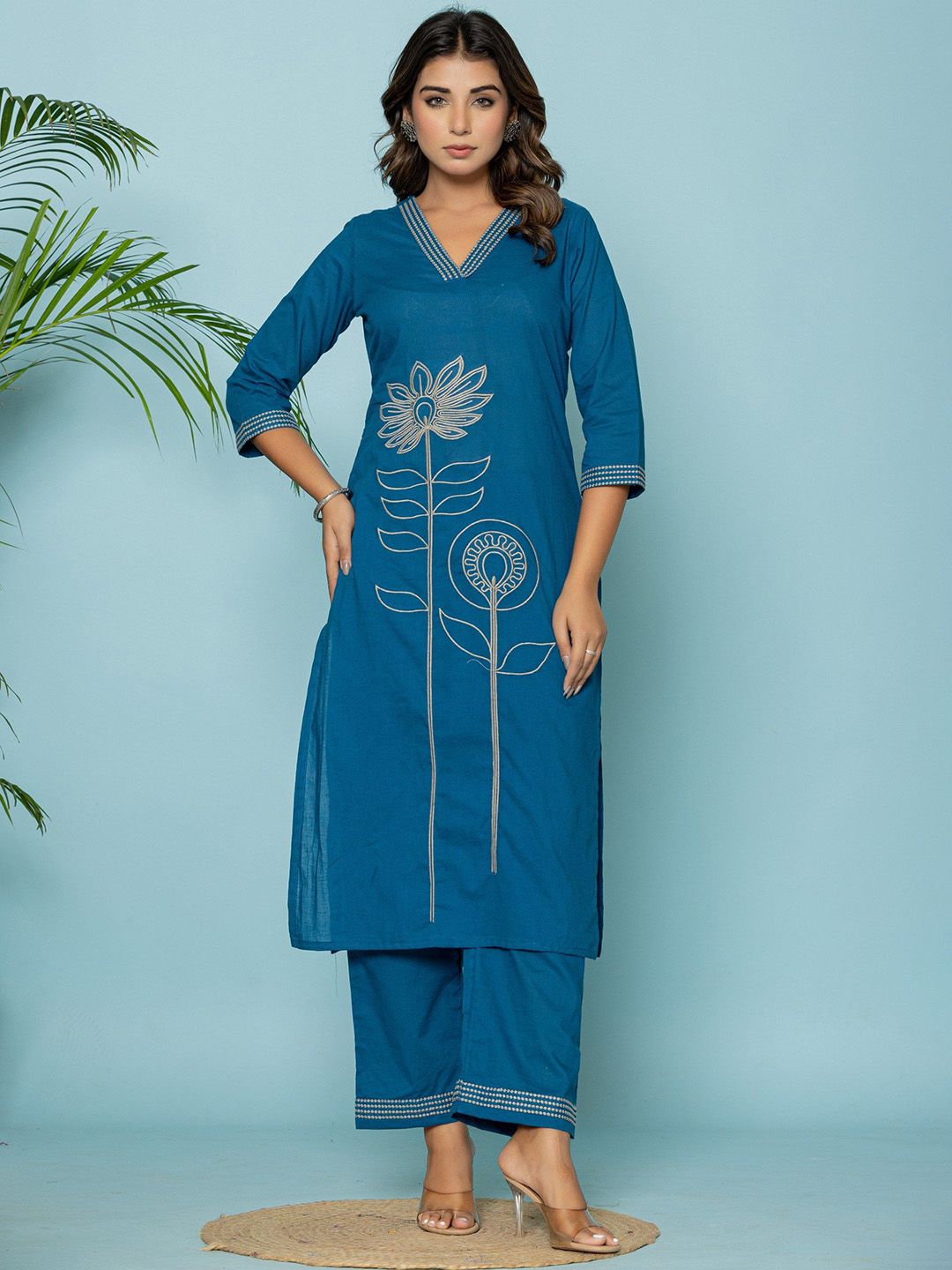 GHUMMAN SONAKSHI Floral Embroidered Straight Thread Work Pure Cotton Kurta With Palazzos