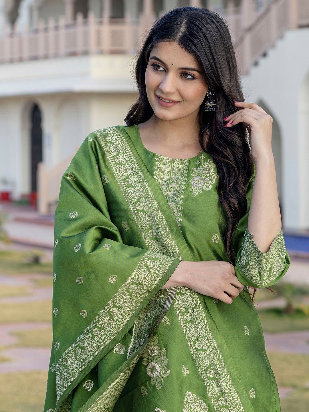 SANISA Ethnic Motifs Straight Kurta With Trousers & Dupatta