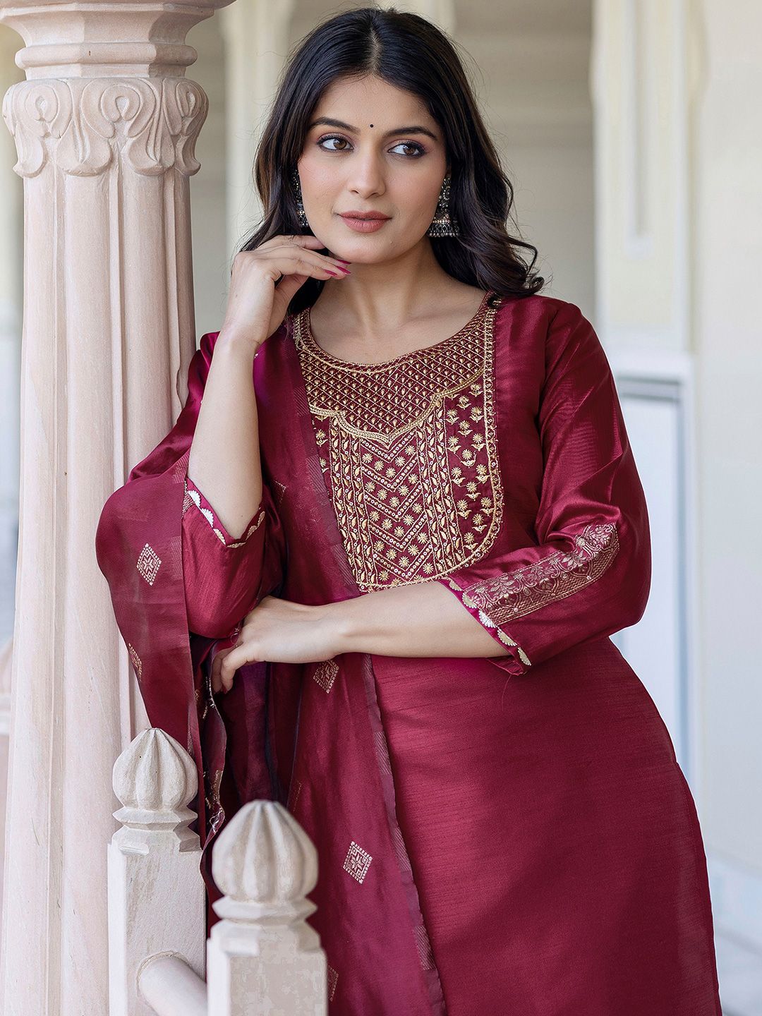 SANISA Floral Yoke Design Sequinned Straight Kurta With Trousers & Dupatta