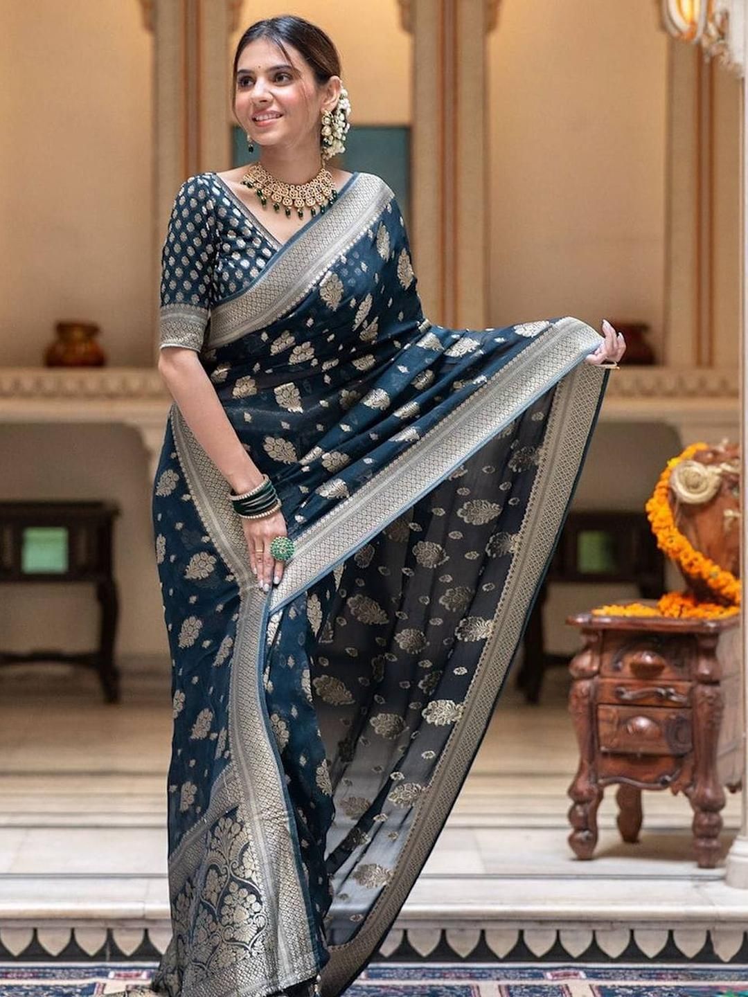Sita Turquoise Blue Silk Blend Woven Design Sarees-picture-35