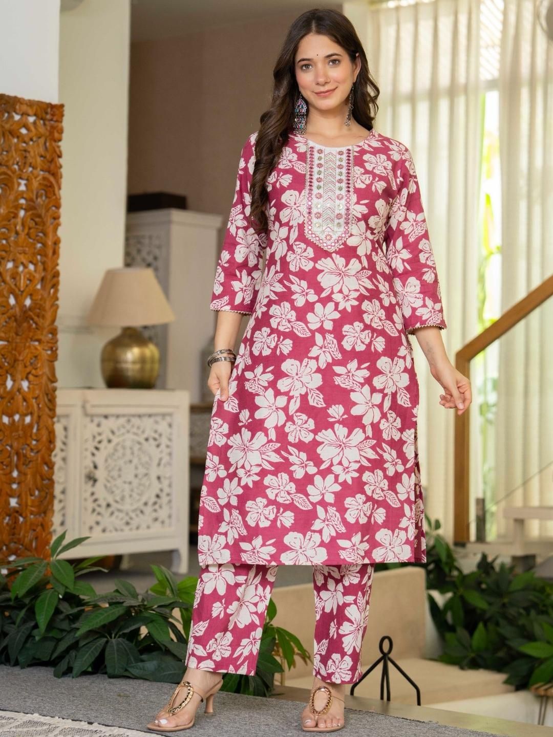 PRISCA Women Pink Pure Cotton Kurta Sets