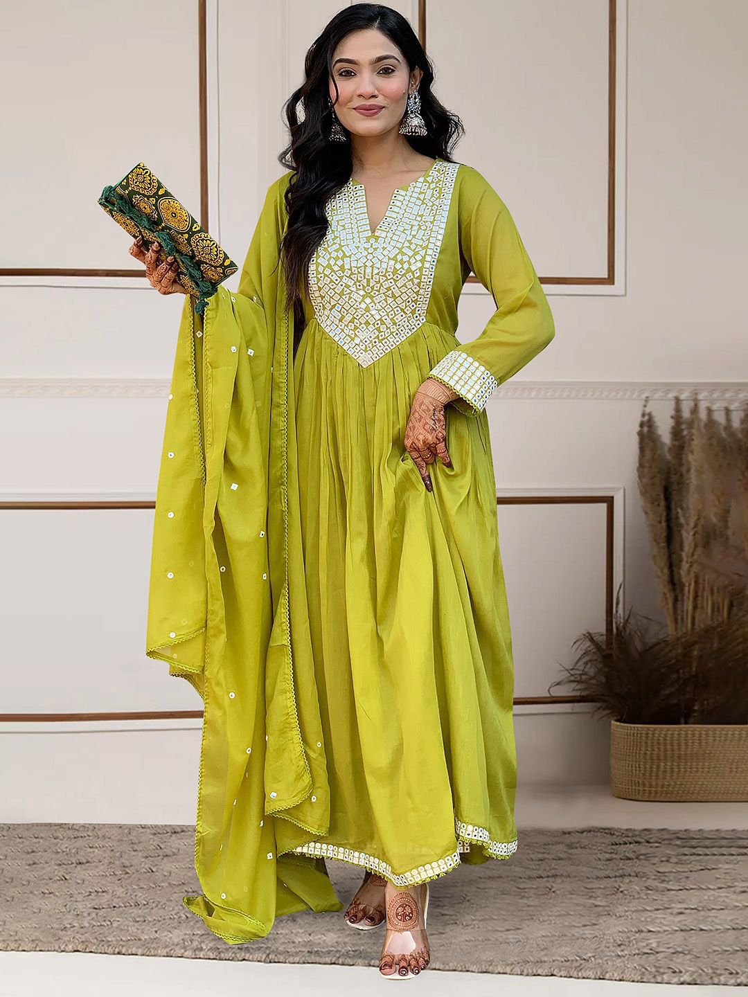 FASHION DREAM Yoke Design V-Neck A-Line Kurta With Trousers & Dupatta