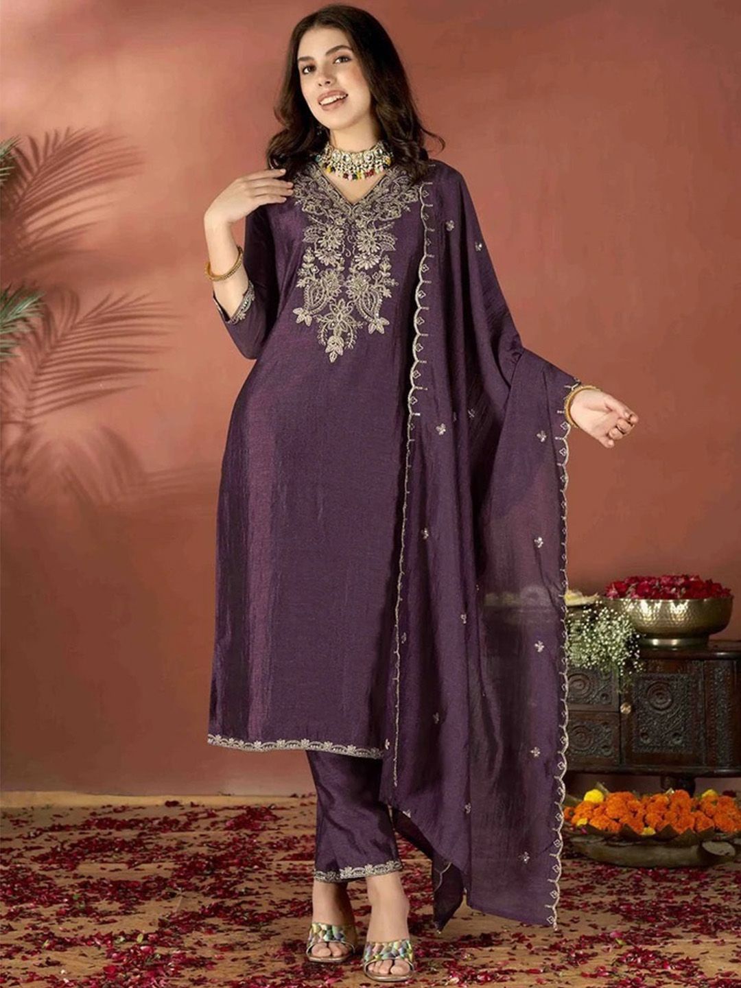 Lilots Floral Embroidered Straight Sequinned Kurta With Trousers & Dupatta