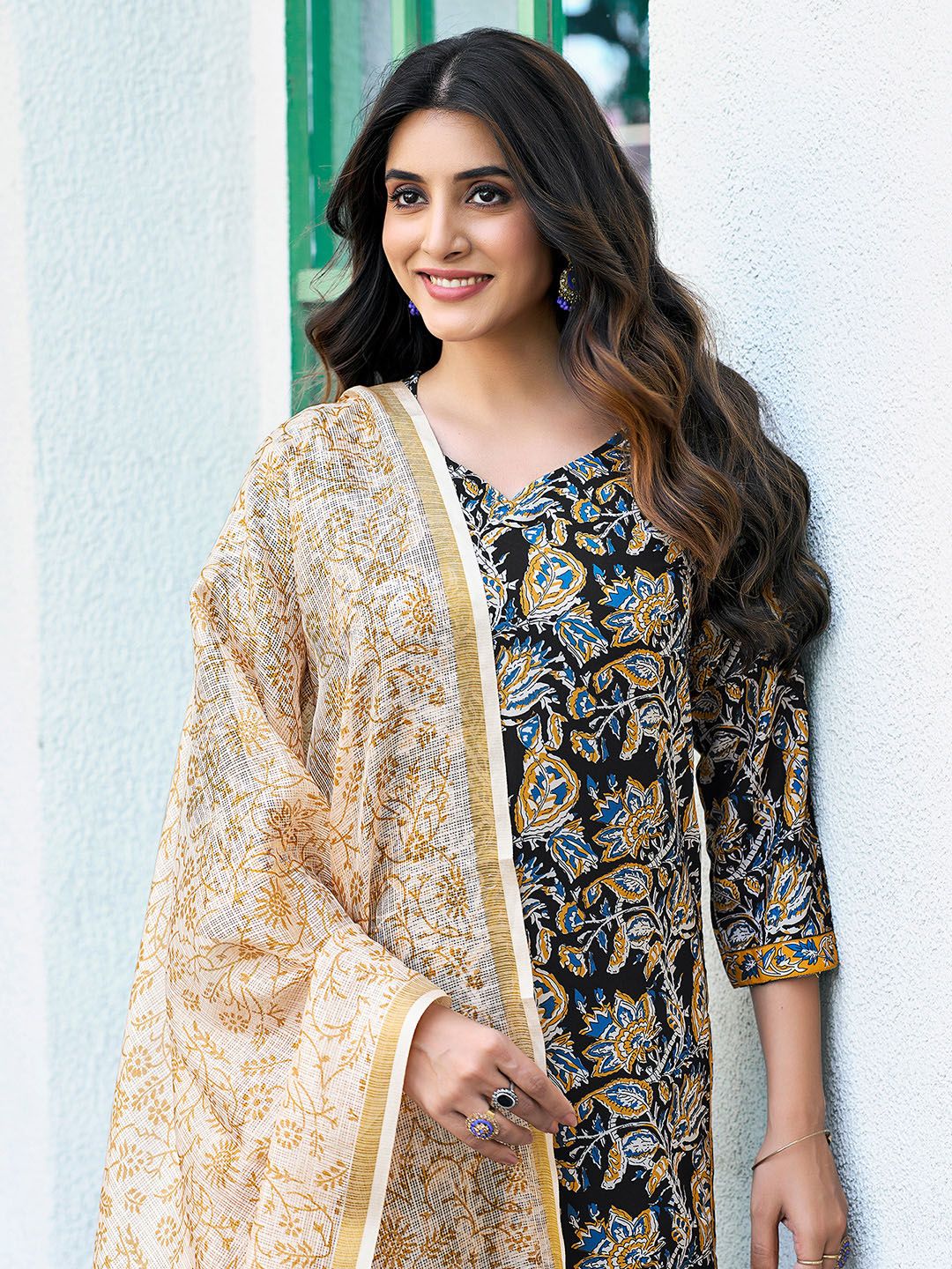 SANISA Floral Printed V-Neck Straight Kurta With Trousers & Dupatta