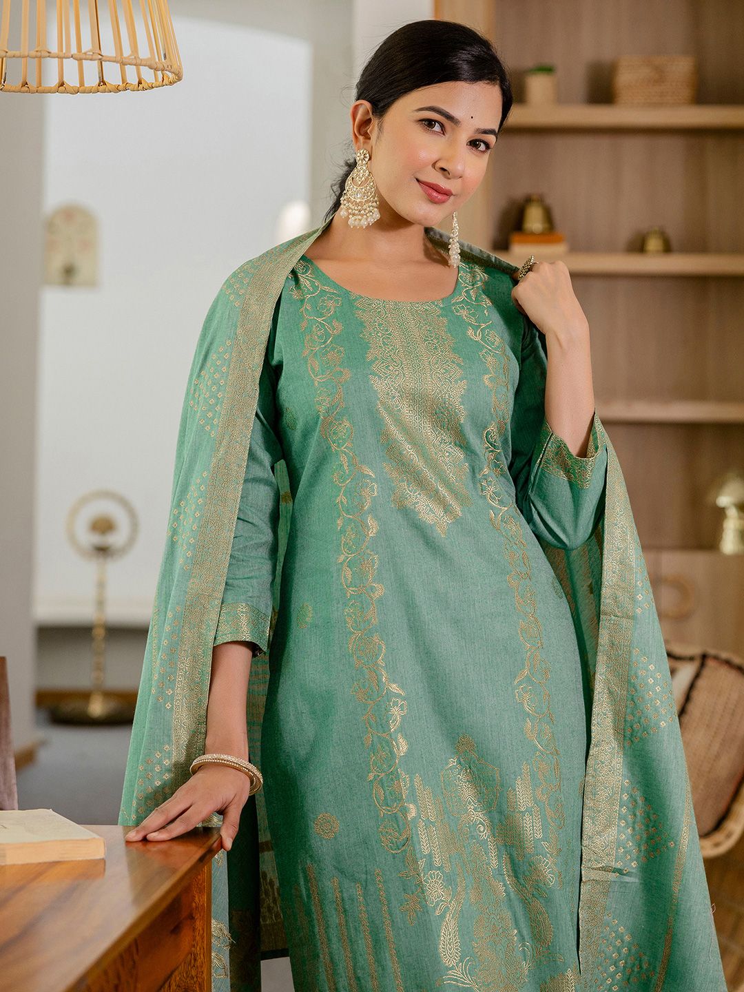 SANISA Women Woven Design Embroidered Thread Work Kurta Set With Dupatta