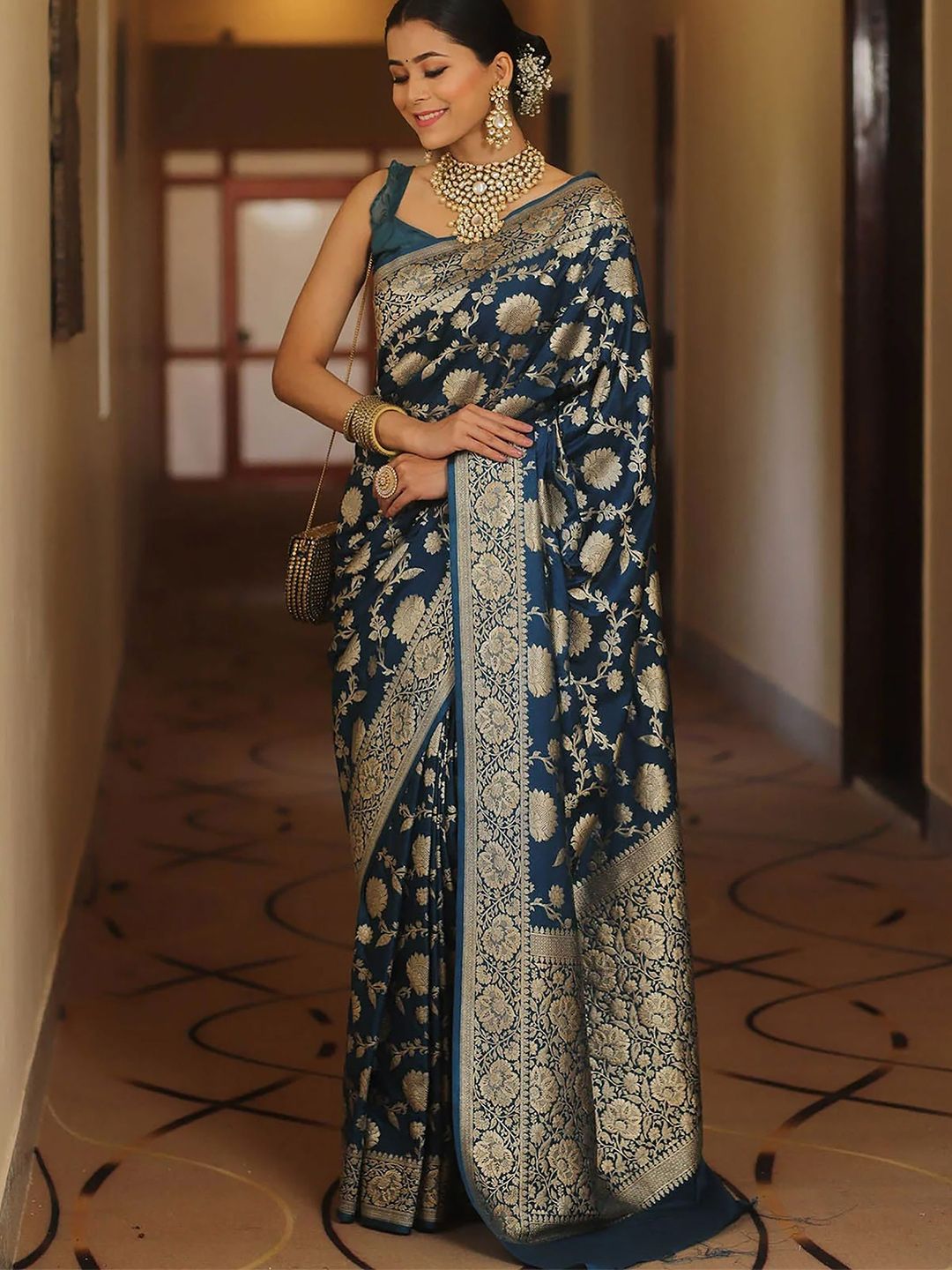 Mitera Ethnic Motifs Woven Design Zari Banarasi Saree-picture-38