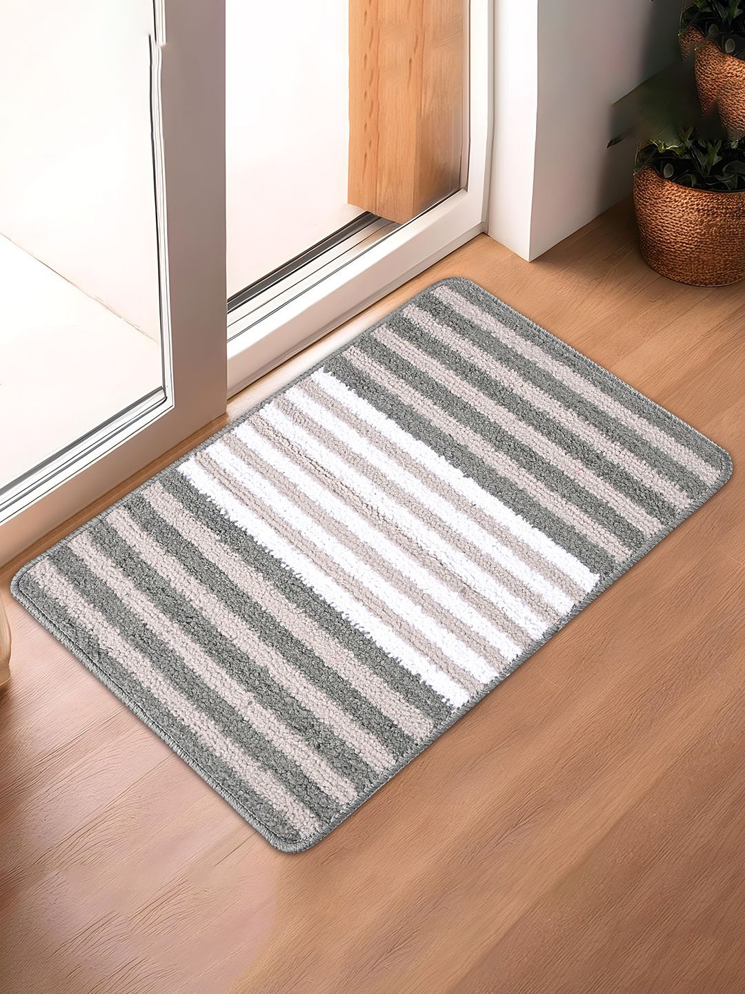 Kuber Industries Grey & White Micro Pearl Lining Design Microfibre Anti-Skid Doormat-picture-27