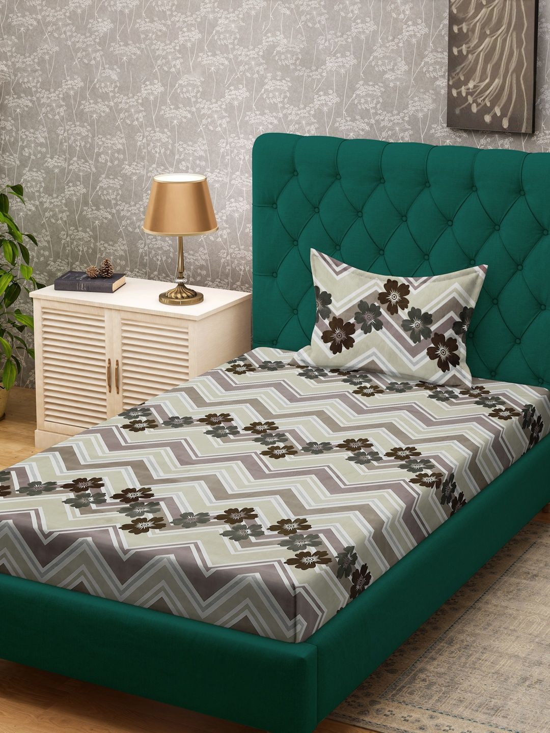 KLOTTHE Multicoloured Floral 300 TC Single Bedsheet with 1 Pillow Covers-picture-36