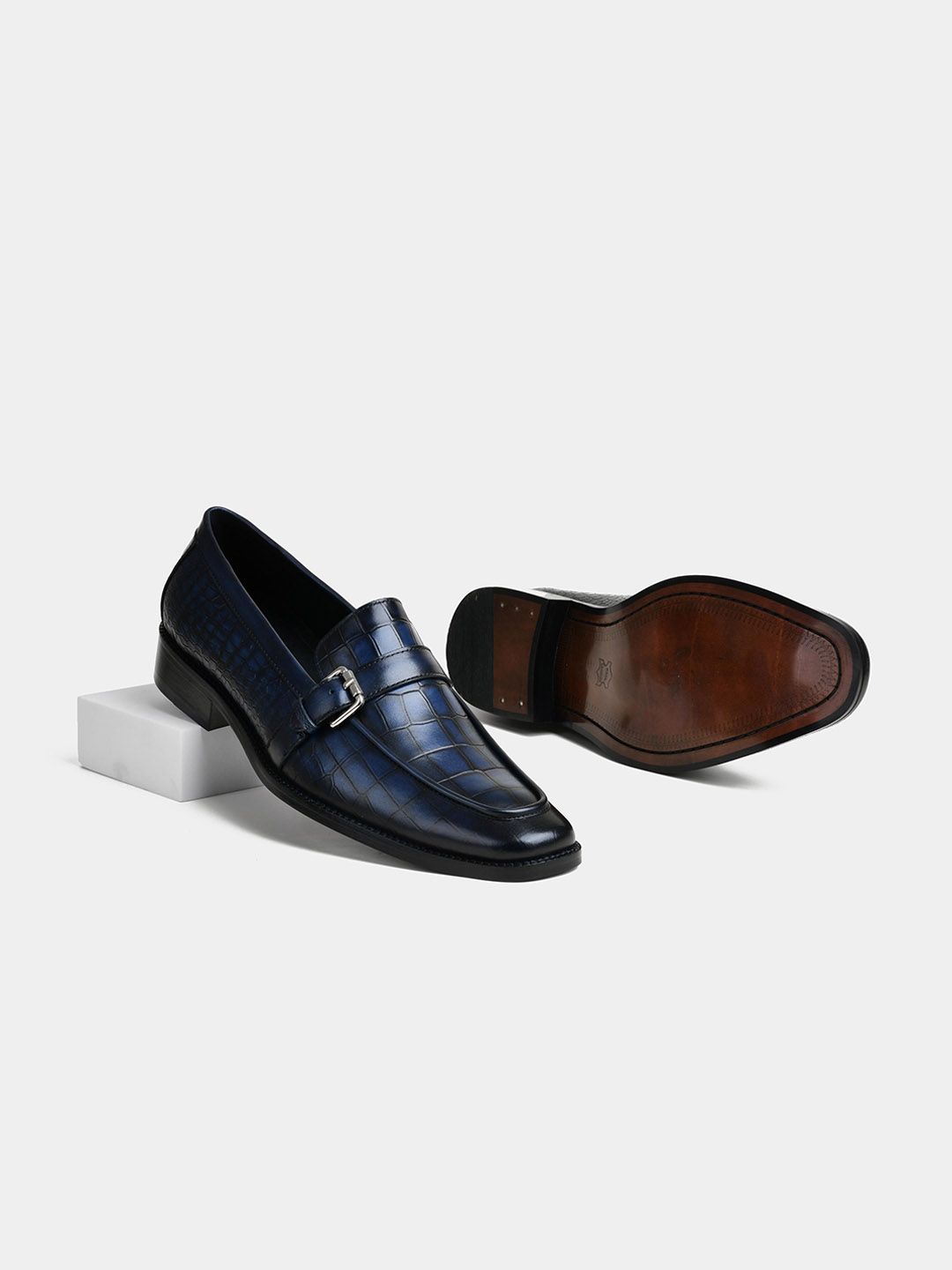 LUXORO FORMELLO Kelin Men Leather Textured Buckle Strap Loafers-picture-32