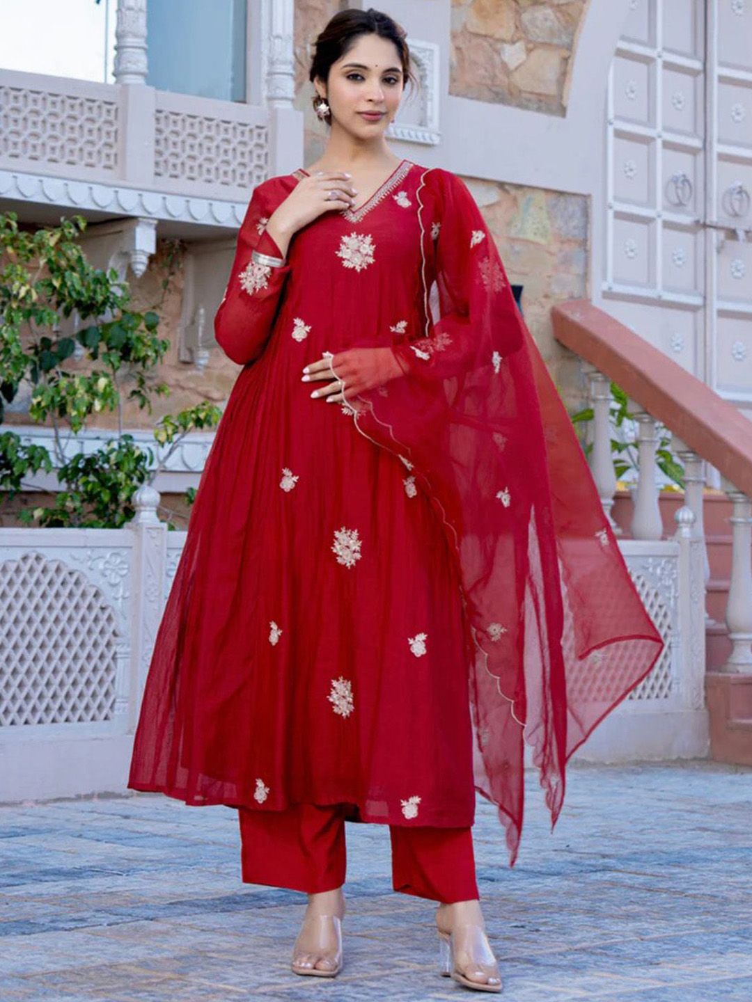 Lilots Women Floral Embroidered Regular Chanderi Silk Kurta With Trousers & Dupatta